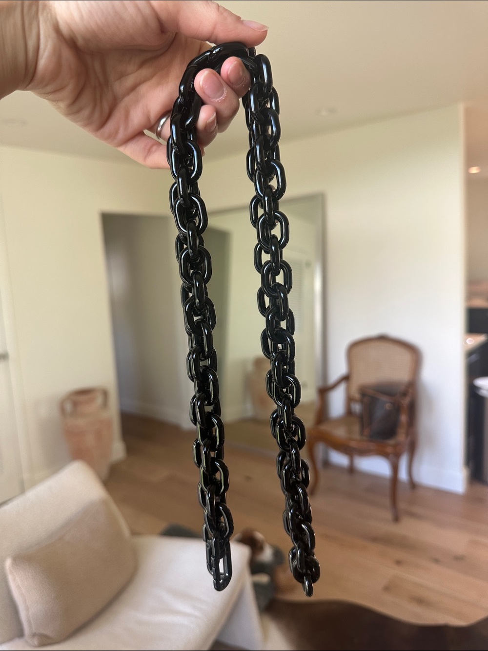 Black Resin Bag Strap